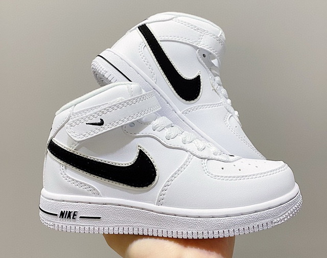 Kids Nike Air Force Ones 21